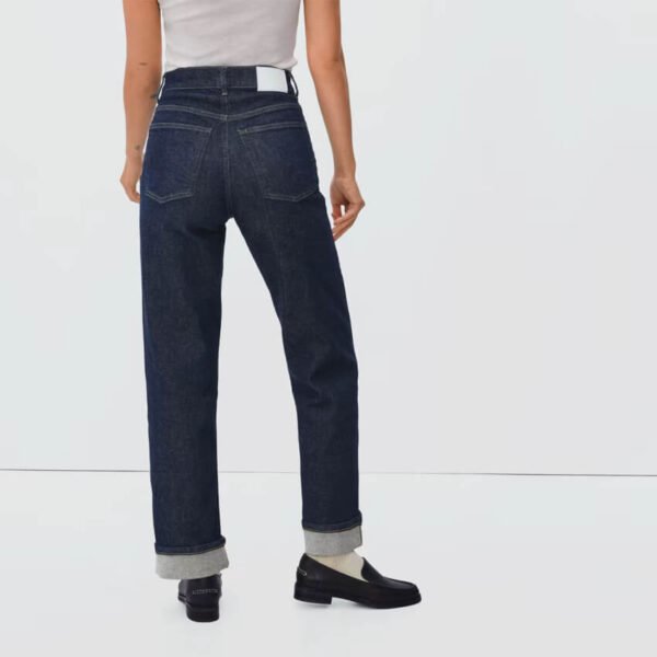 The Oversized Alpaca Crew